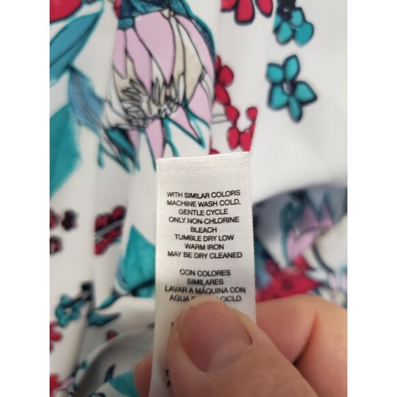 Chico's White Floral V-Neck Dolman Sleeve Button-Up Tunic Size 1 Medium - Picture 6 of 7